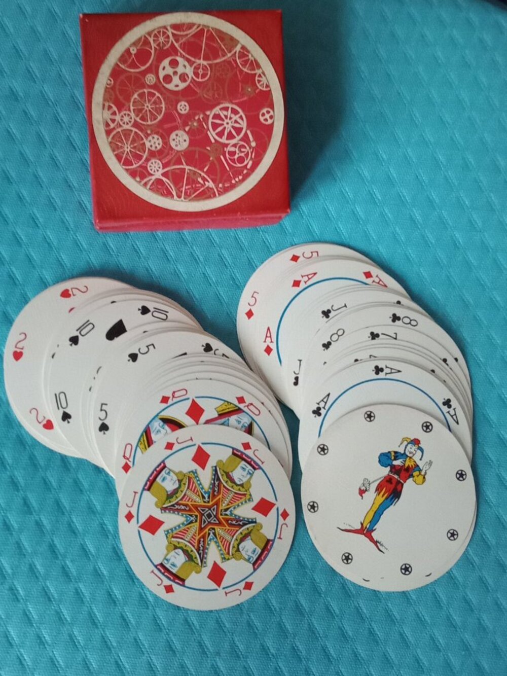 Rondo Circular Playing Cards